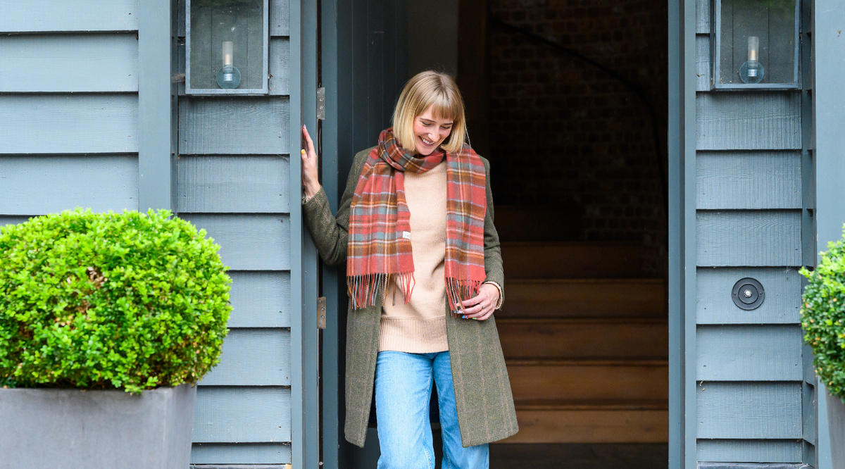 The Ultimate Guide to Finding the Perfect Cashmere Scarves for Women