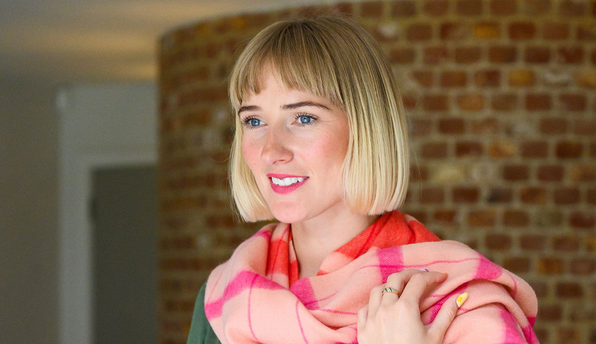 The Ultimate Guide to Choosing the Perfect Women’s Lambswool Scarf