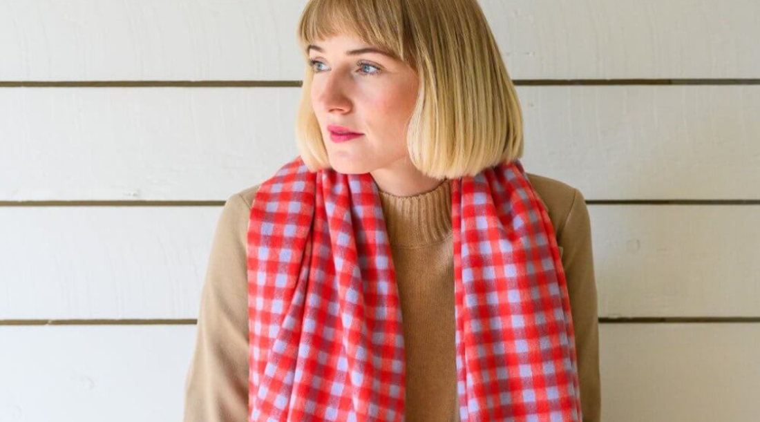 Lightweight Scarf Womens Style That Works in Every Season