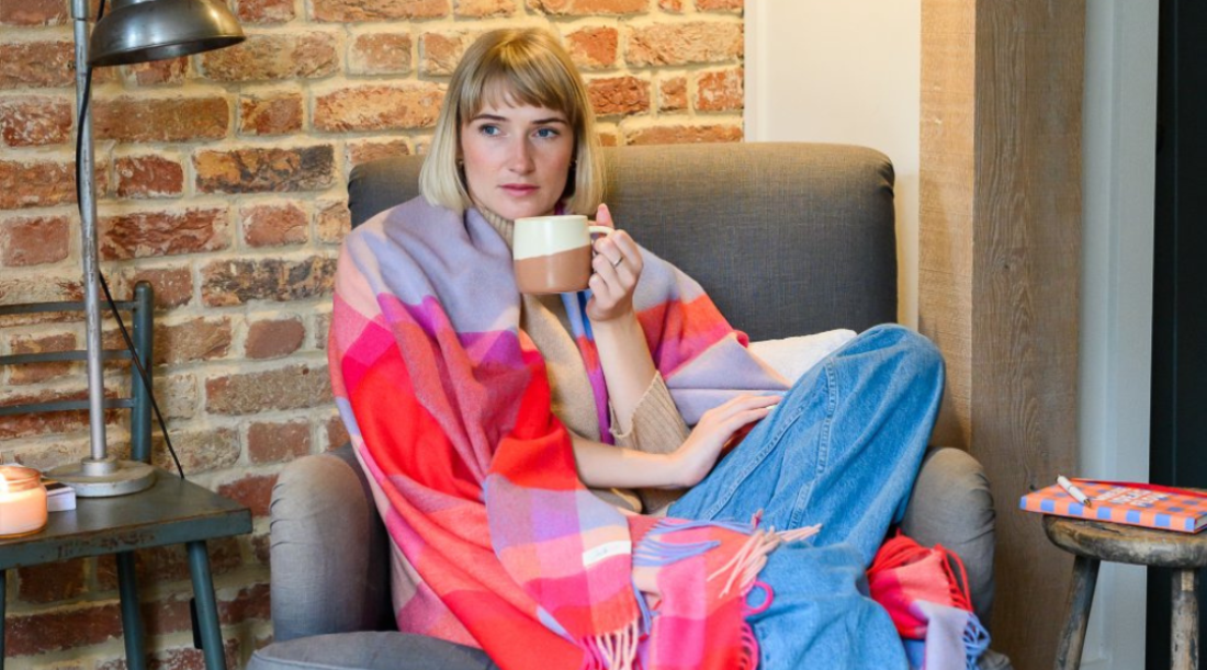How to choose the perfect blanket for your bedroom